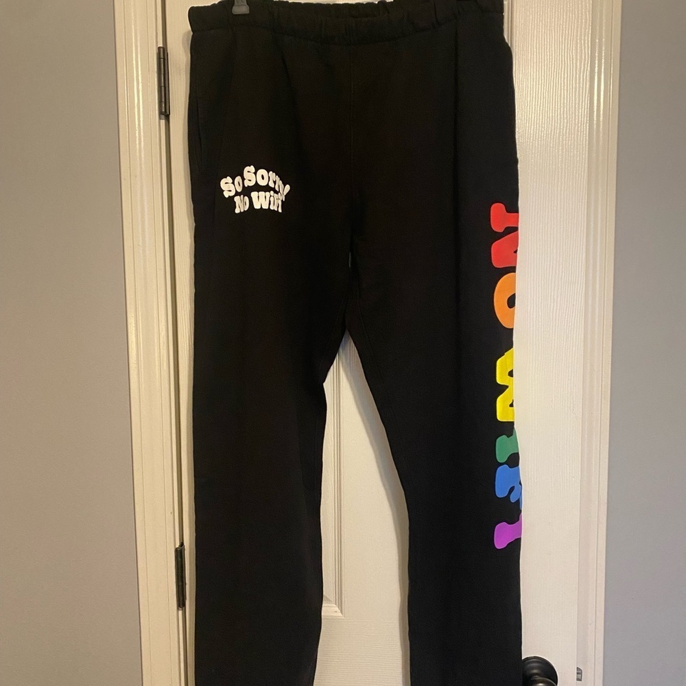 MadHappy Black Joggers - No Wifi XXL